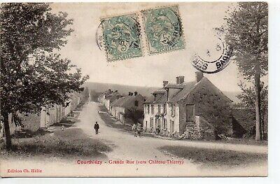 COURTHIEZY - Marne - CPA 51 - grande rue vers Chateau Thierry