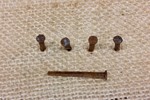 1” OLD Square NAILS 25 REAL 1850’s vintage rusty patina 5/32” small head BRADS 3