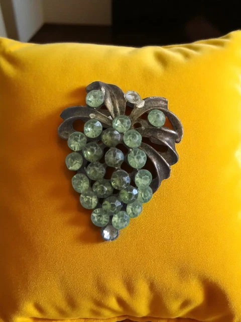 Broche Vintage élégante Ornée De Strass - Occasion, Bon état Général