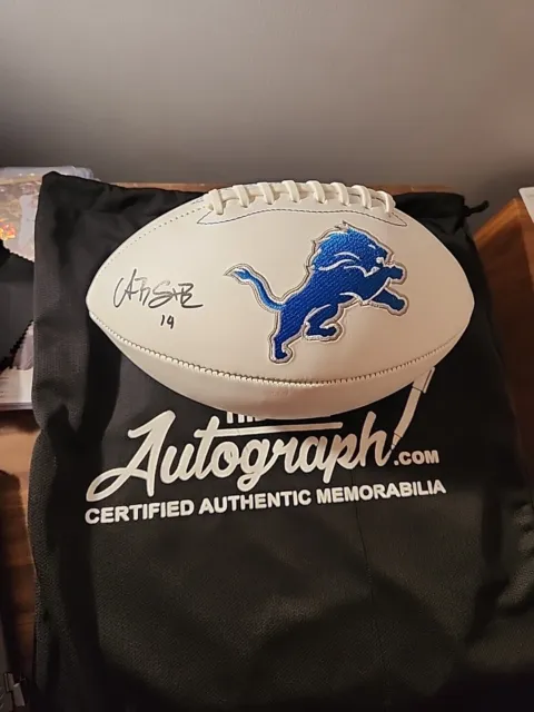 Amon-Ra St. Brown  AUTOGRAPHED FOOTBALL (DETROIT LIONS) - Beckett COA!