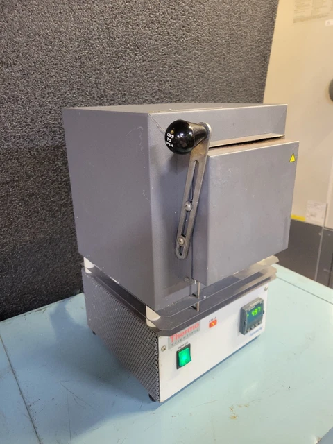 Thermo Scientific Lab Furnace Oven Thermolyne FB1415M Muffle Furnace 1100C  115V