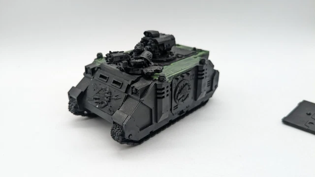SPACE MARINE RHINO / Razorback W Forgeworld Salamander Upgrades ...