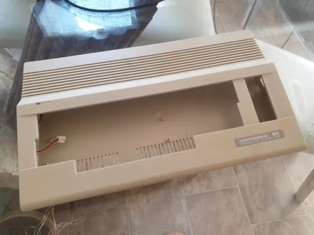 Commodore 64 Computer Shell Case