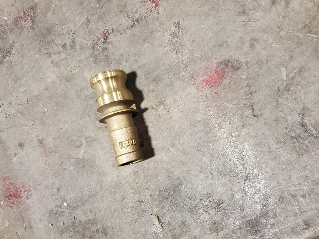 brass camlock E 1-1/4in