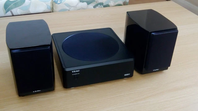 中古】「非常に良い」TEAC Reference 01 2.1chスピーカーシステム