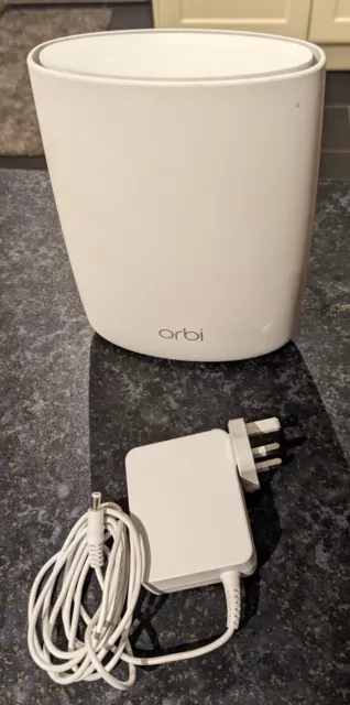 NETGEAR ORBI Satellite RBS50 AC3000 Whole Home Mesh WiFi Add-on Satellite