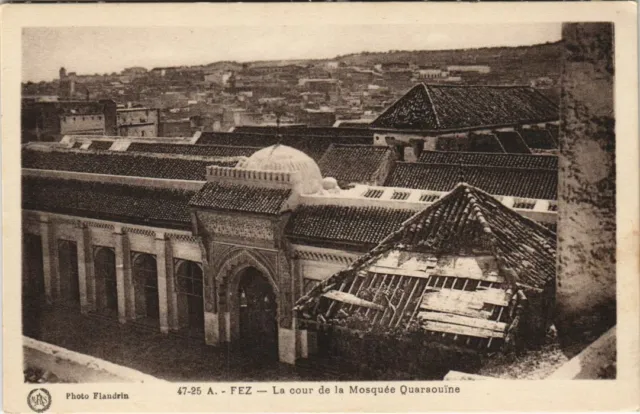 CPA AK MAROC FEZ La cour de la Mosquée Quaraouine Flandrin (37797)