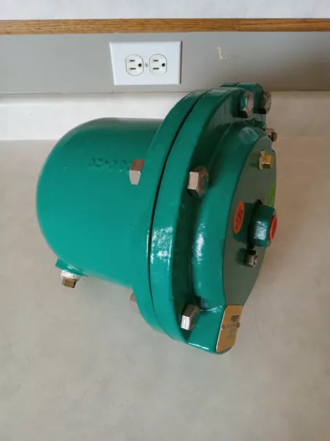 Crispin Valve A113E45VPL20 Working Pressure 30 IN HG 2" Air Valve 3/8" Orifice