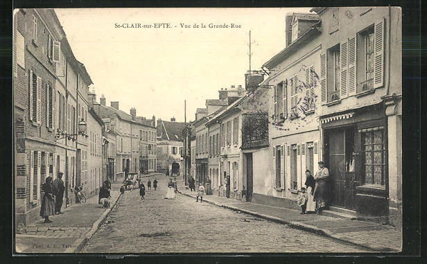 CPA St-Clair-sur-Epte, view of the Grande-Rue, partial view 1906