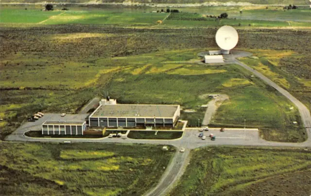 WA, Washington  BREWSTER FLAT  Comsat Earth Satellite Station  c1960's Postcard