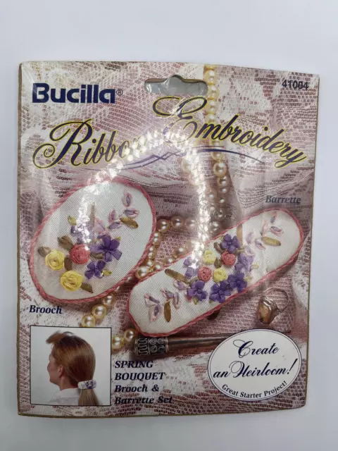 Broche Barrette 41004 Bordado Cinta Bordado Resorte Resorte Bucilla Nuevo en Paquete