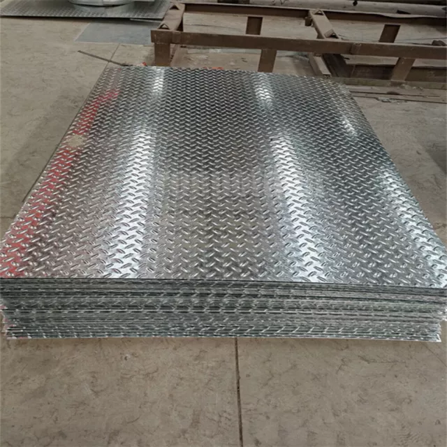 Aluminum Diamond Plate Sheet .04 in Thick 24" x 96" - Trailer, Garages 3003 Roll