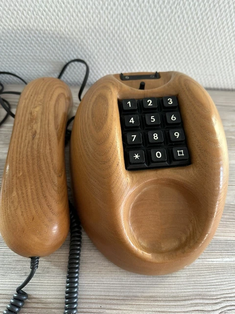 Altes Holzetelefon Post DFeAp 330