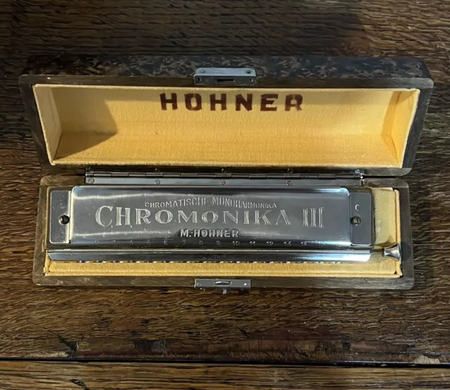 Vintage Hohner Chromonika III Harmonica No 870 key of C in bird's-eye maple case