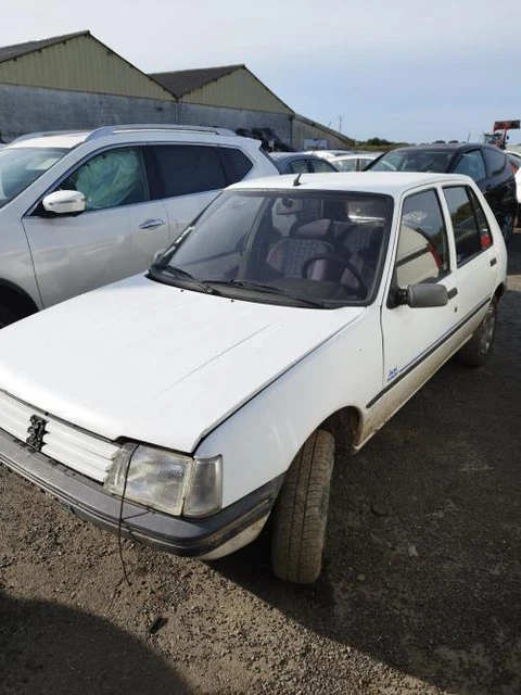 Autotecnica 243702E000 Pignon de distribution de soupape variable