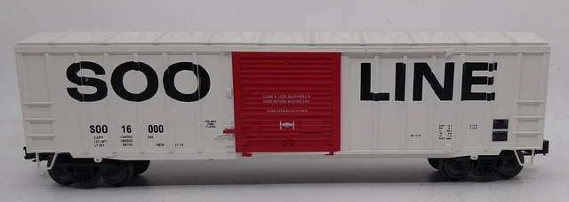 Weaver 1320LP Soo Line White Boxcar LN