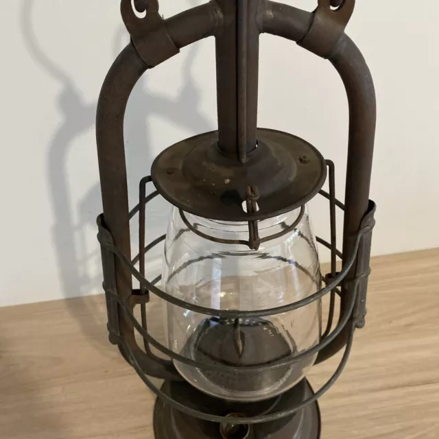 Ancienne lanterne lampe tempête à pétrole de marine grand modèle 3