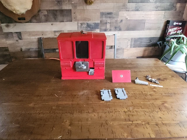 Premiere 1c Ball Gum & Card Dispenser 1950's For Restoration