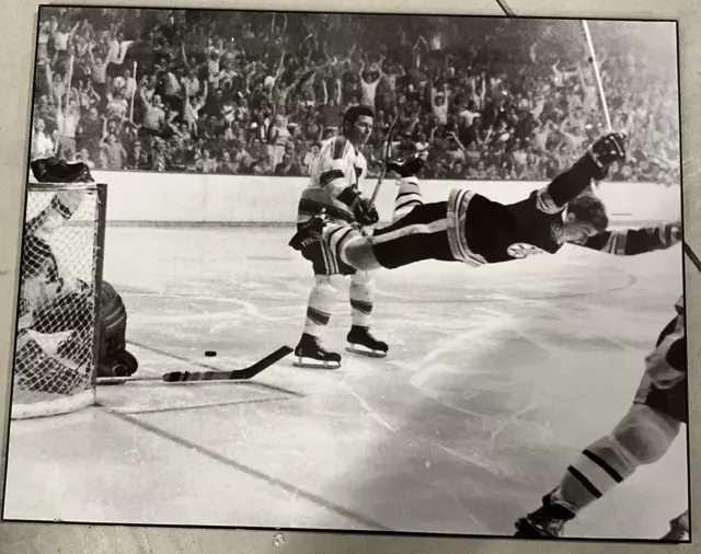 Bobby Orr The Goal Boston Bruins Litho Wall Mounted Photo Print 19.5 By 15.5 In