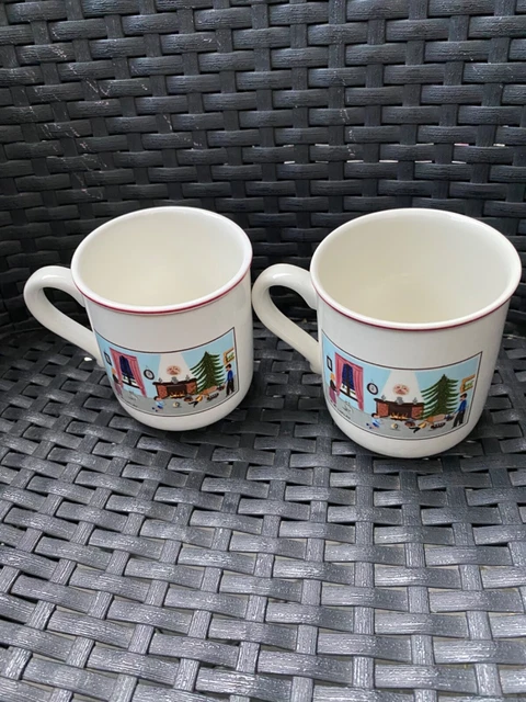 2 x Villeroy & Boch Naif Christmas Laplau Mugs