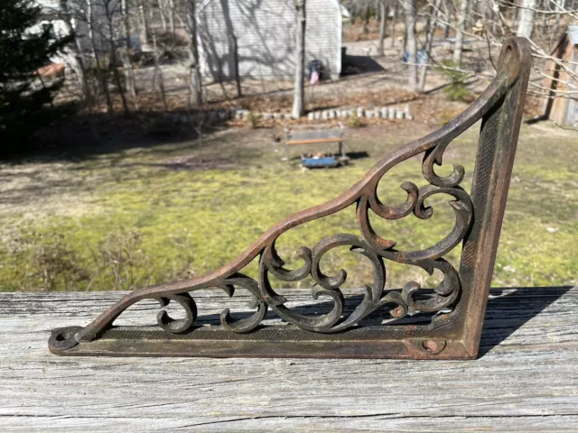 Antique Single Victorian Cast Iron Shelf Bracket 12" x 8"