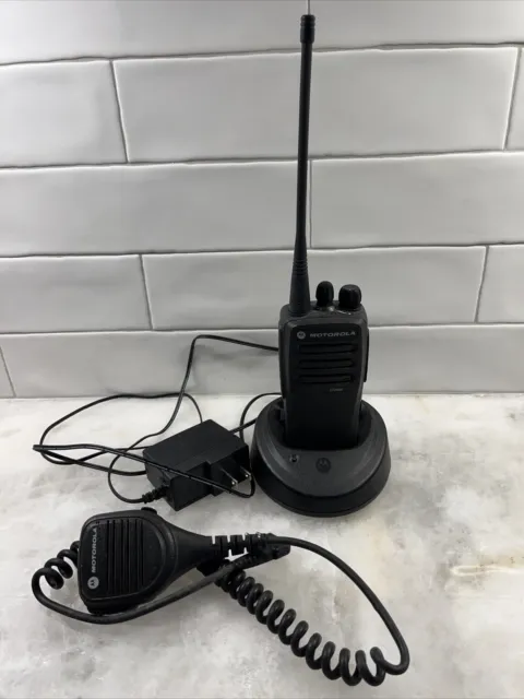 Used Motorola CP200D - VHF (136-174  Mhz) 16ch 5W Analog