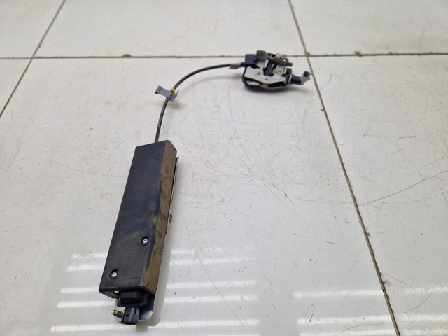 thumbnail image 2 of SilverHub Upper Tailgate Actuator Lock Control For Land Rover Discovery 3 & 4 – FUG500010 2 of 6