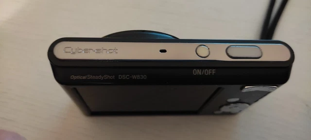 Fotocamera digitale SONY CYBER-SHOT Optical Steady Shot DSC-W830  20.1 M.pixels 2