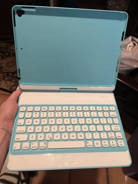 Slim Book Ultrathin Keyboard Case for Apple iPad Teal Never Used