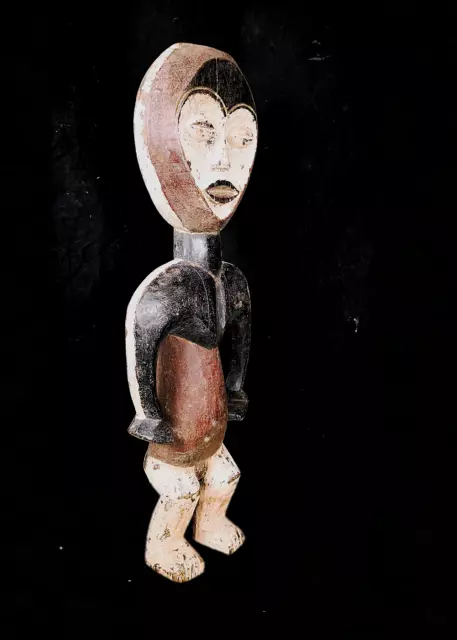 Old Tribal kwele Figure      --- Gabon