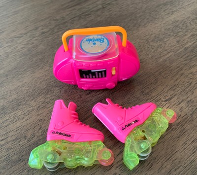 BARBIE DOLL PINK CD PLAYER WIND UP FUN FIXIN PICNIC FUN WORKS