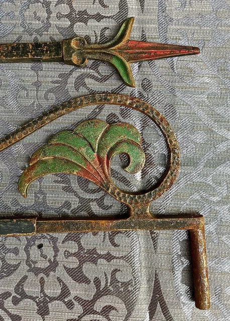 4 Antique Ornate Cast Iron Swing Arm Adjustable Curtain Rods Wall Bracket Hanger 3