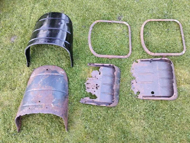 Austin Healey Frogeye Sprite seats (pair) for parts see description