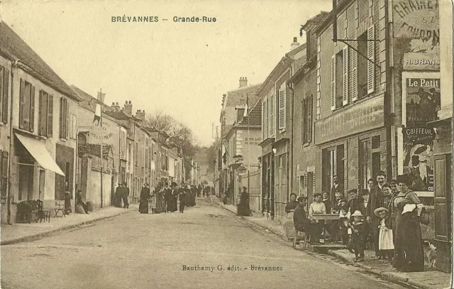 CPA 94 BREVANNES  - GRANDE RUE Tres Animée, Restaurant Buvette