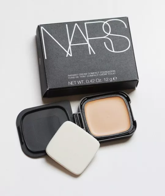 NARS Radiant Crème Compact Base (Recharge) Couleur Gobi Lumière 3 Neuf