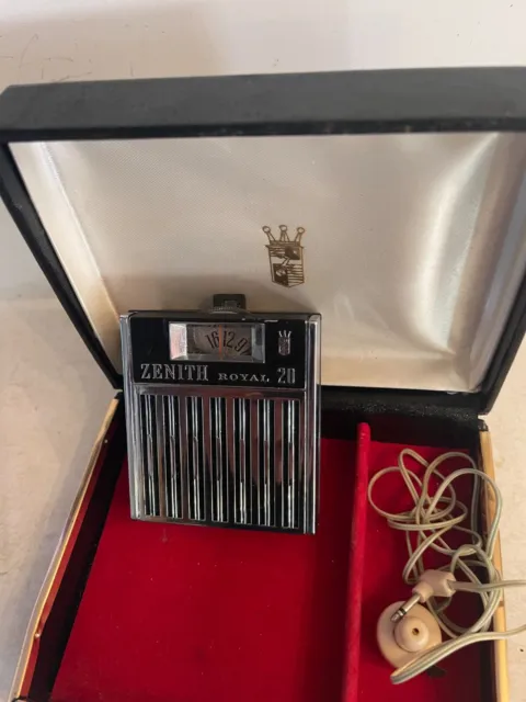 Vintage Zenith royal 20 transistor radio w/box untested model R20C2 u.s.a.