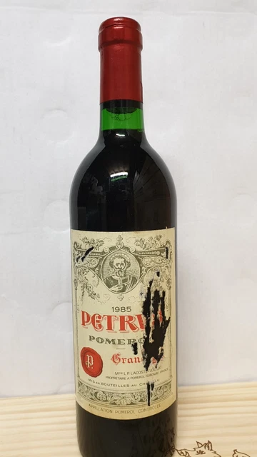 1 bouteille de CHATEAU PETRUS 1985