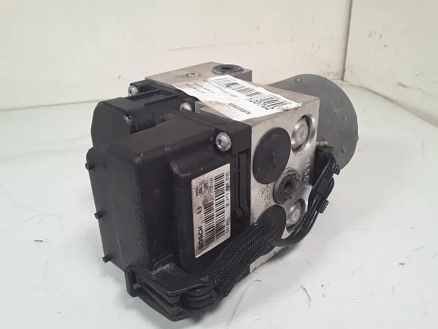 Unité hydraulique abs Toyota YARIS (_P1_) 1.0 (scp10_) (1999-2005) 440500D013