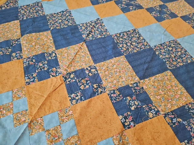 Top de edredón hecho a mano Benartex pájaro en mano más 2,5 yardas azul bronceado floral