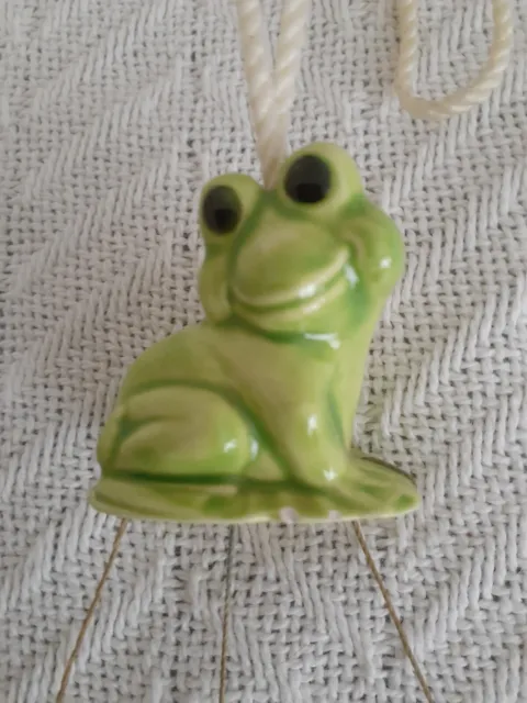 Vintage 1960's Green Frog and Lily Pad Wind Chime 