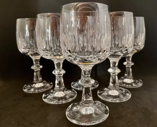 Superbe série 6 VERRES VIN BLANC CRISTAL taillé Arques Baccarat St Louis ?