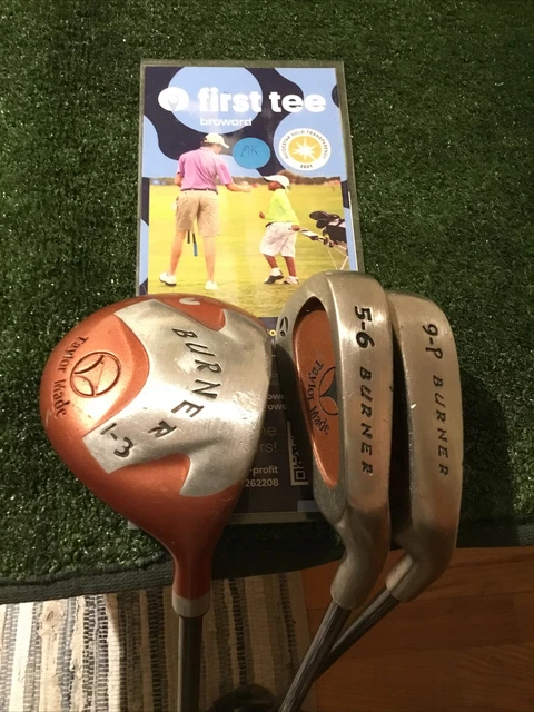 Set 3 TaylorMade Burner 7, 9 Irons & Sand Wedge Junior Graphite (9 Iron-84.5cm) Set 3 TaylorMade Burner 7, 9 Irons & Sand Wedge Junior Graphite (9 Iron-84.5cm)