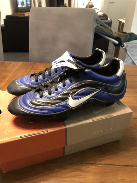 Ronaldo hotsell brazil boots