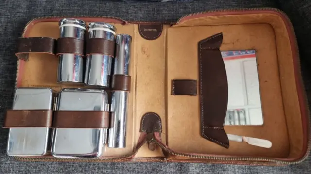 Mens Vintage Brown Vanity Travel Toiletry Grooming Set Kit Cowhide Leather Case.