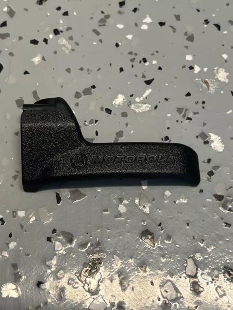 Motorola OEM 4385665D01 XTS1500 XTS2500 Remote Speaker Microphone Adapter Cover