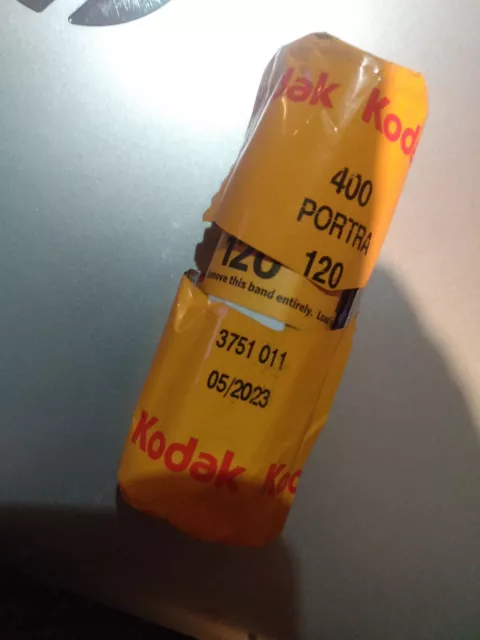 Kodak Professional Portra 400 120 Color Negative Film OPENED FOIL