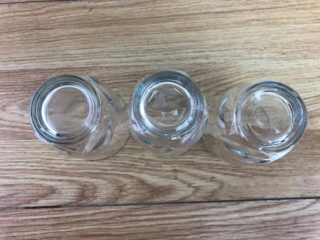 Bundle 3 x Small Glasses Twisted Base Made In France 3