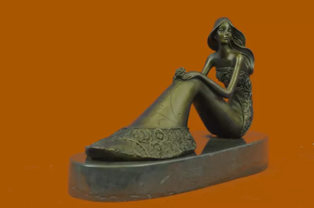 La Petite Sirène Est Un Bronze Statue Par Mavchi, Représentant Un Sirène Solde