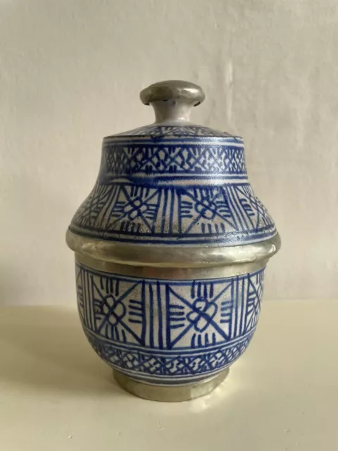 Antique Late 19th C Moroccan Jobbana Earthenware Banded Blue & White Butter Pot