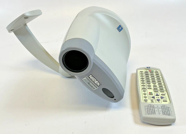 Nidek Marco CP-770 Projector Type M  with Wall Mount and Remote Control TESTED